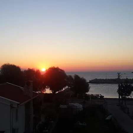 Cebeci Evleri * Palamutbükü
